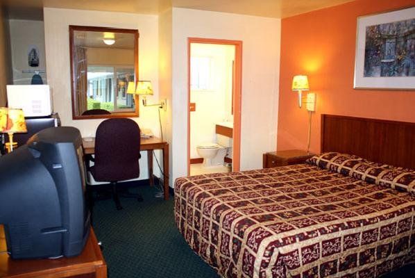 Americas Best Value Inn - Livermore