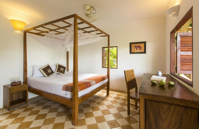 Champa Lodge