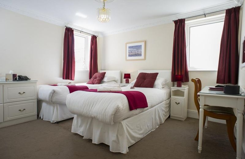 Ellan Vannin Hotel