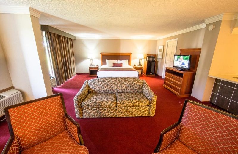 Ramada by Wyndham Houston Intercontinental Airport East