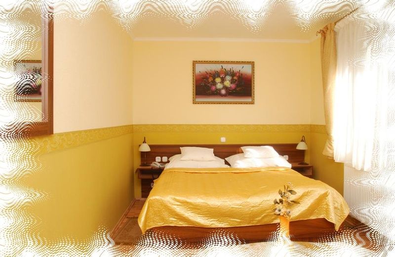 Le Rose Hotel