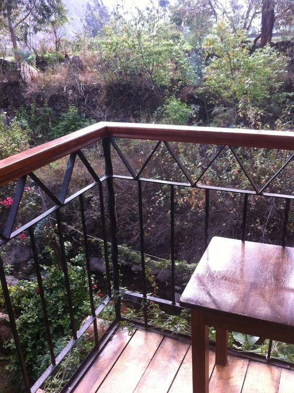 Outdoor Pictures 21