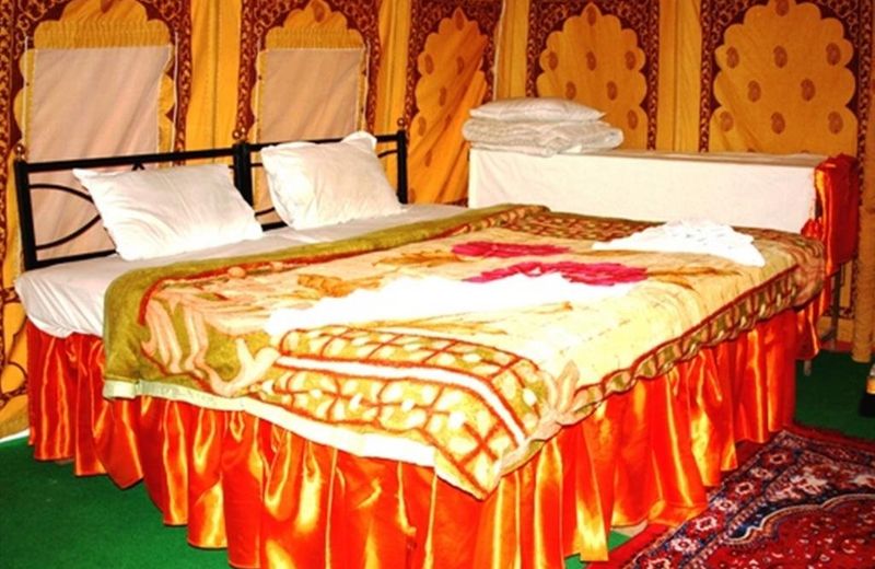Pal Rajah Desert Camp