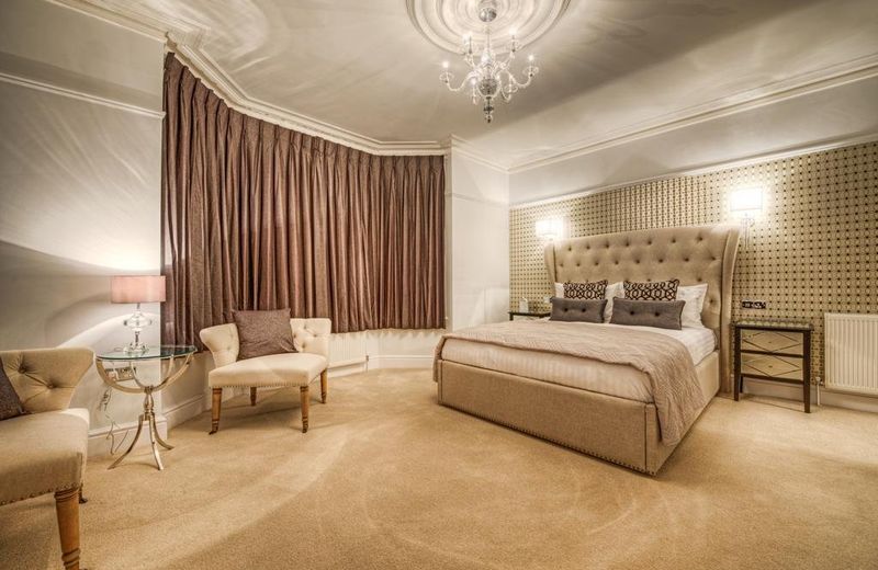 Number Four Boutique Hotel