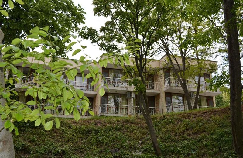 Sunshine Pearl Family Hotel