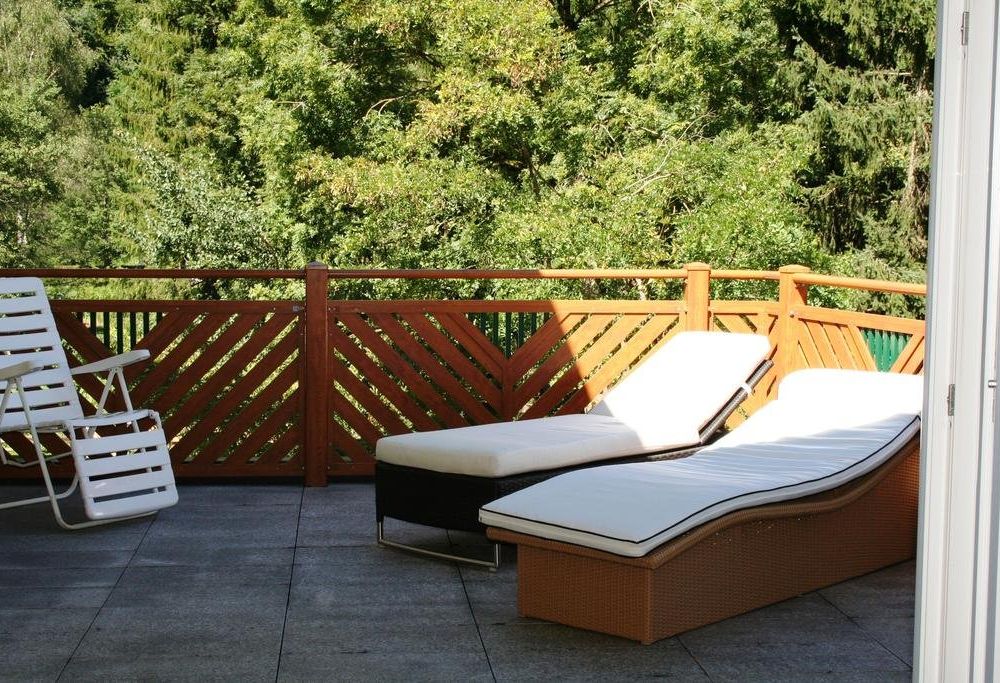 Outdoor Pictures 24
