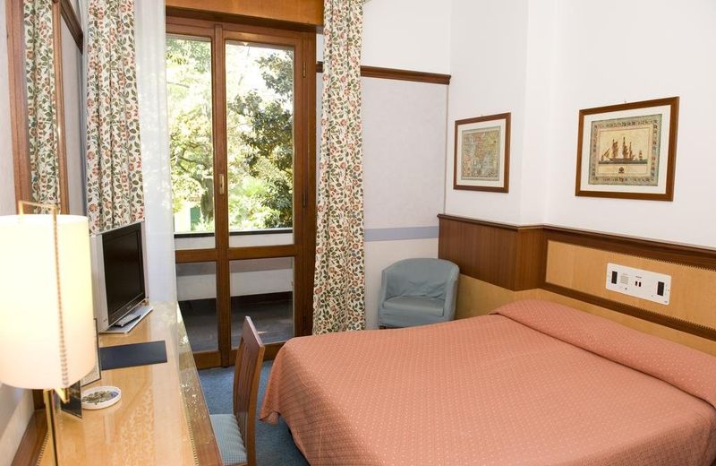 Astor Hotel