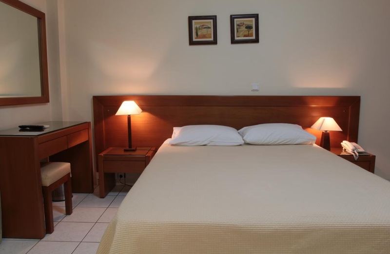 Hotel Athina