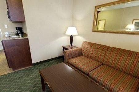 Holiday Inn Express Hotel & Suites Cape Girardeau I-55, an IHG Hotel