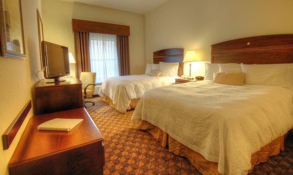 Holiday Inn Express West Jefferson, an IHG Hotel