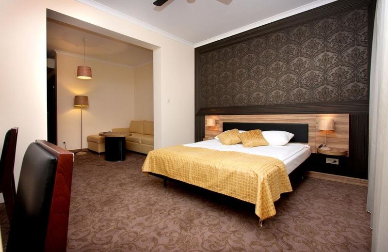 Hotel Iskierka Business & Spa