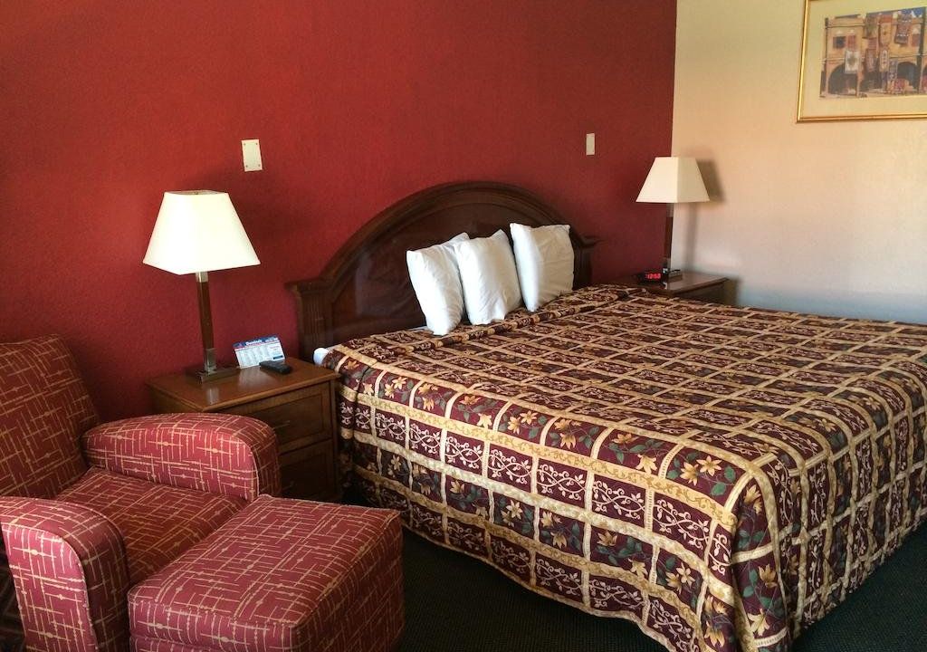 Bestway Inn