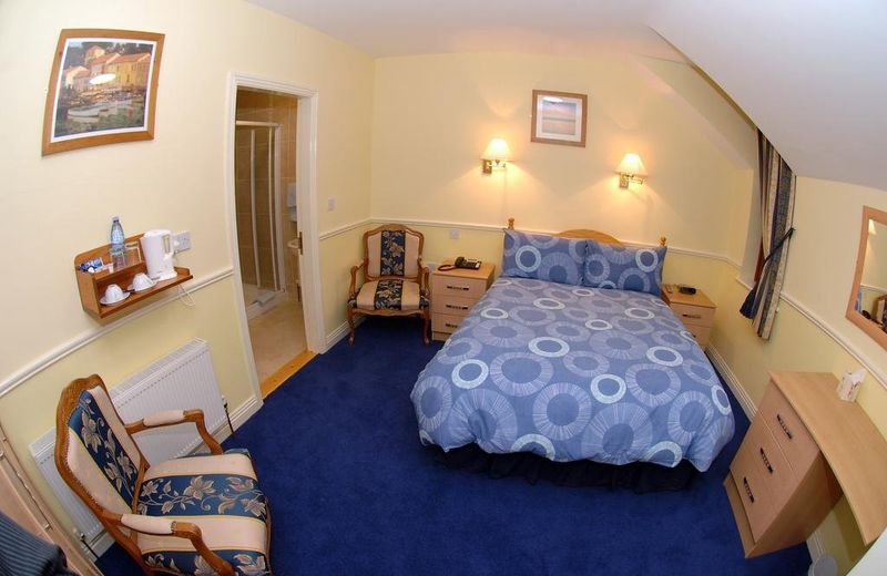 Avlon House Bed and Breakfast