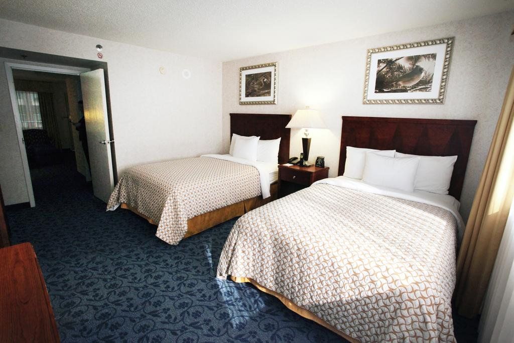 Embassy Suites Cincinnati - RiverCenter