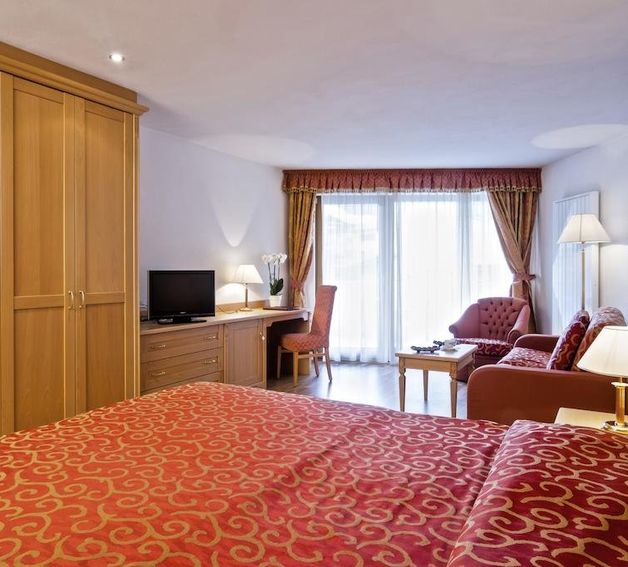 hotel-image