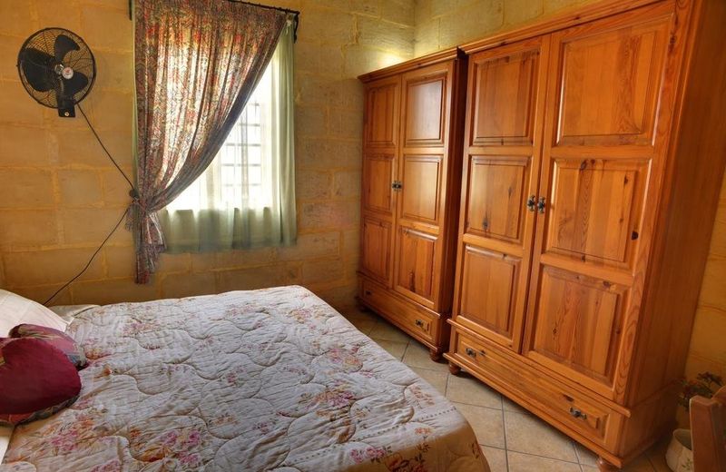 Ta' Bertu Host Family Bed & Breakfast