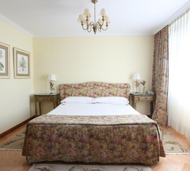 hotel-image