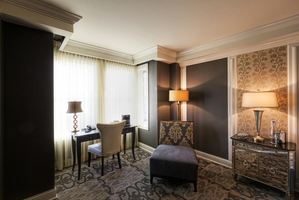 Hotel Ballard