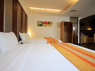 Hotel Image 1