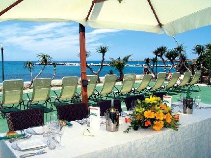 Palm Beach Hotel