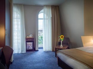 Hotel Image 1