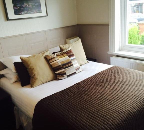 Holtwhites Hotel