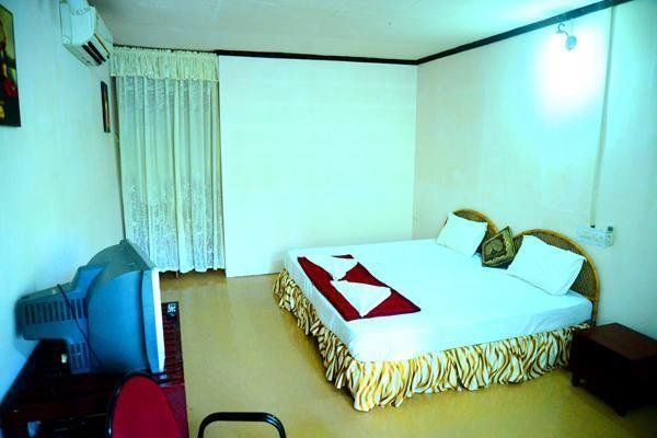 Backwater Retreat - Honeymoon House