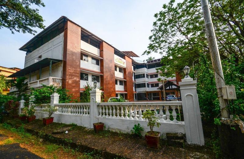 Hotel Campal