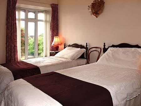 CESH CORRAN TOWN HOUSE