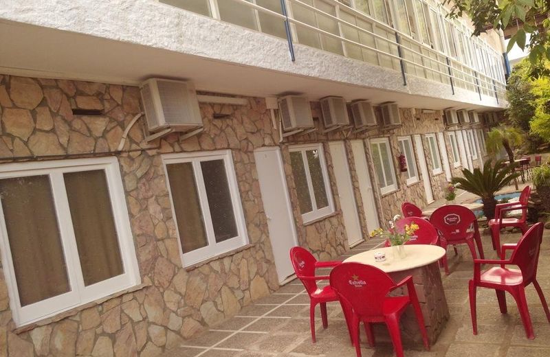Hostal Univers