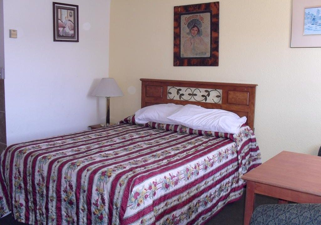 Budget Inn of Boron