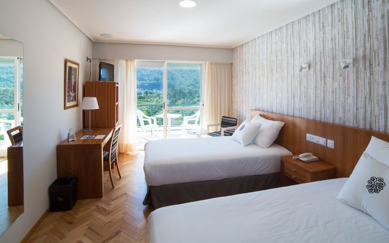 ARNOIA CALDARIA HOTEL Y BALNEARIO