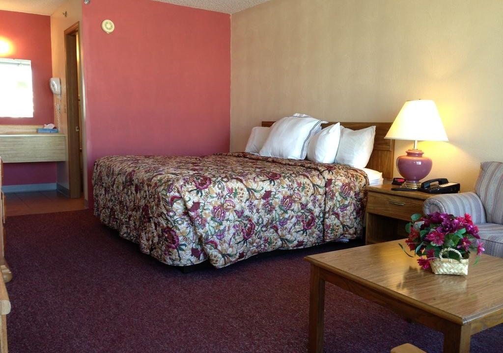 Willow Tree Inn Branson