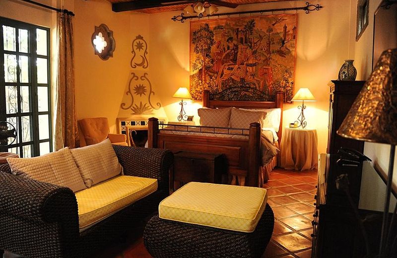 Hacienda del Lago Boutique Hotel