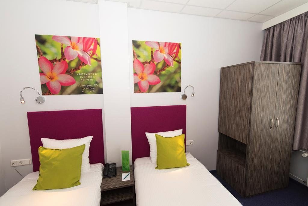 Court Garden Hotel