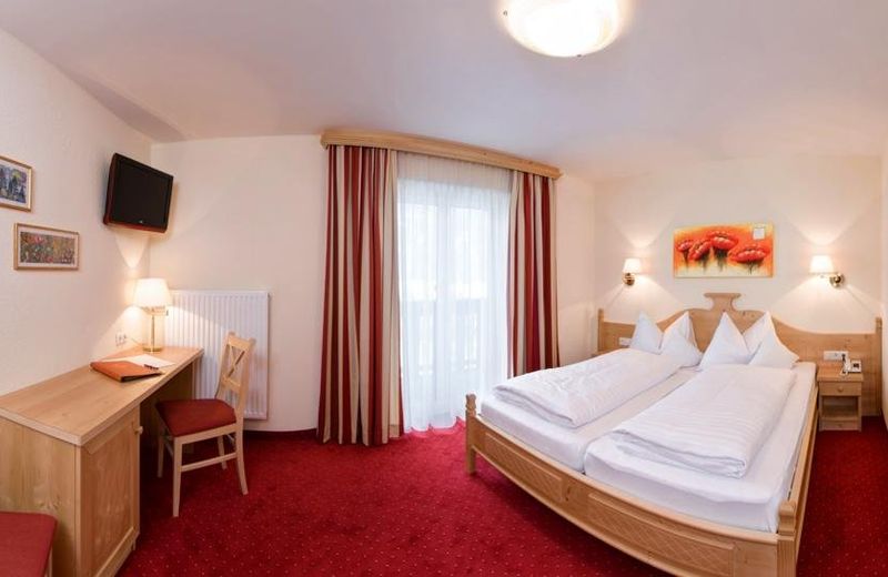 Hotel Edelweiss