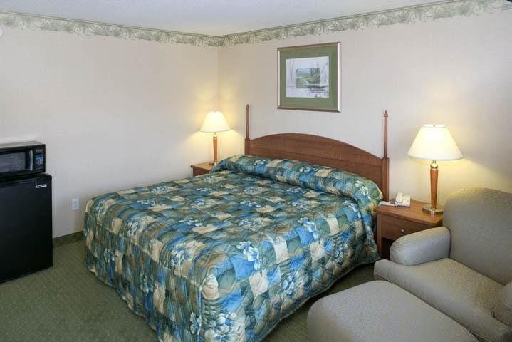 Flagship Inn
