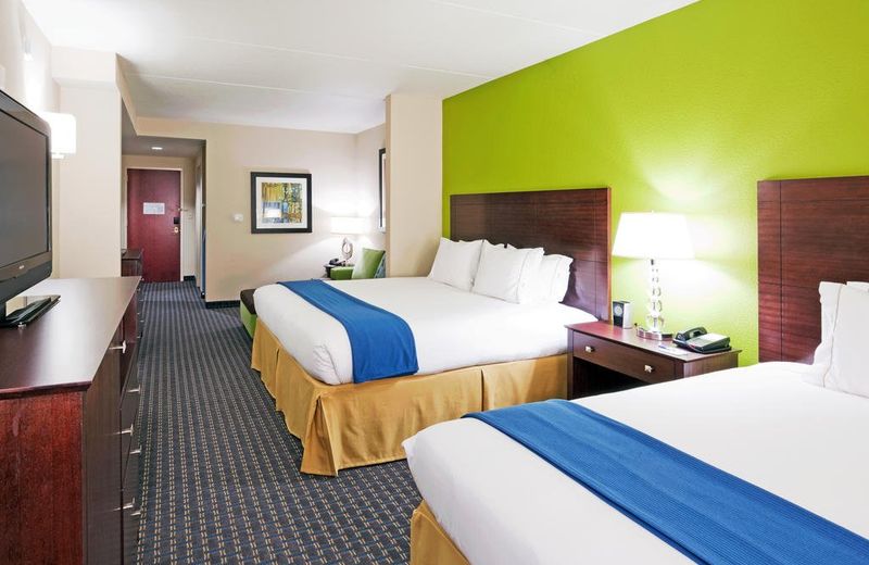 Holiday Inn Express Hotel & Suites Knoxville-Farragut, an IHG Hotel