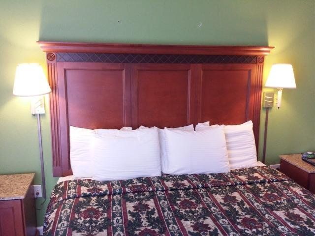 Benton Inn