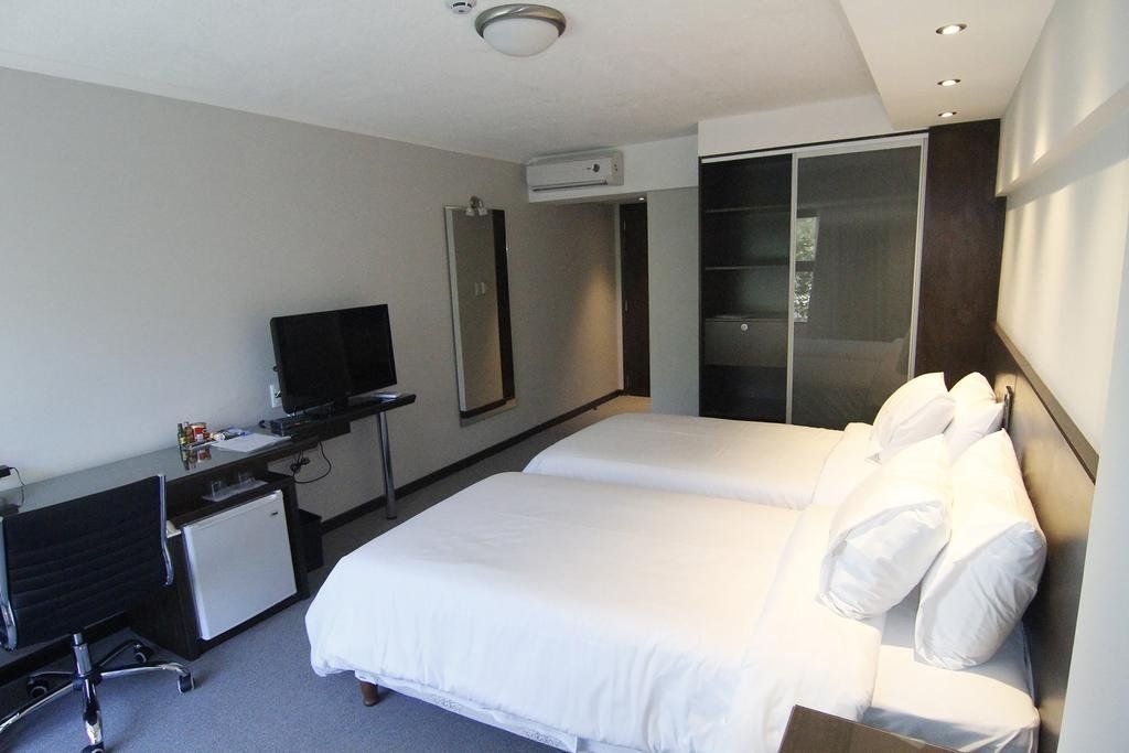 Crystal Tower Hotel