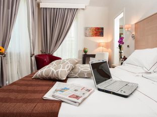 Hotel Image 2