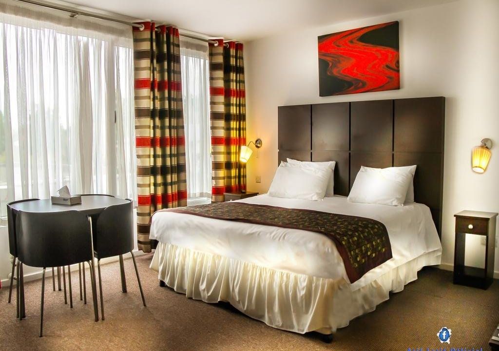 OYO The Chiltern Hotel