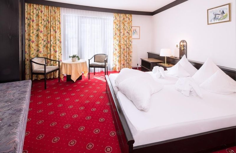 Hotel Neue Burg