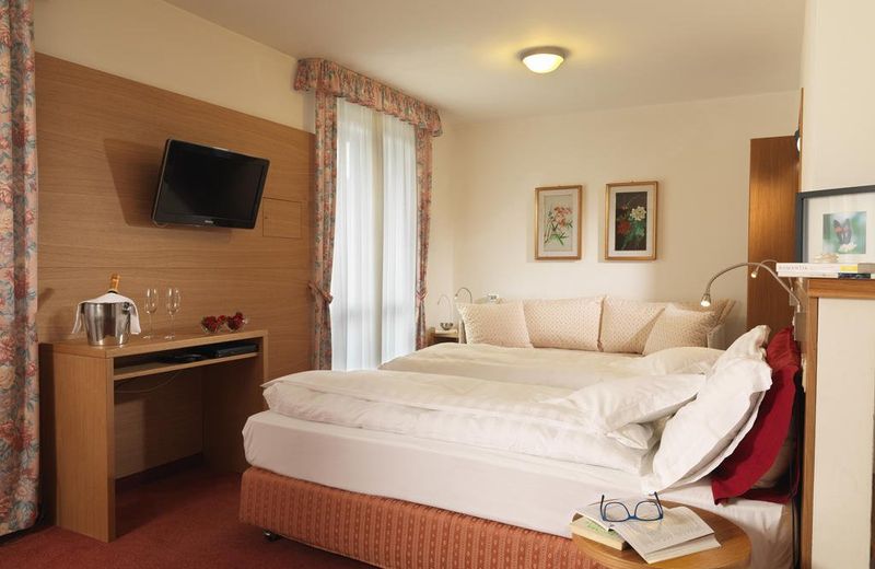 Hotel Miralago
