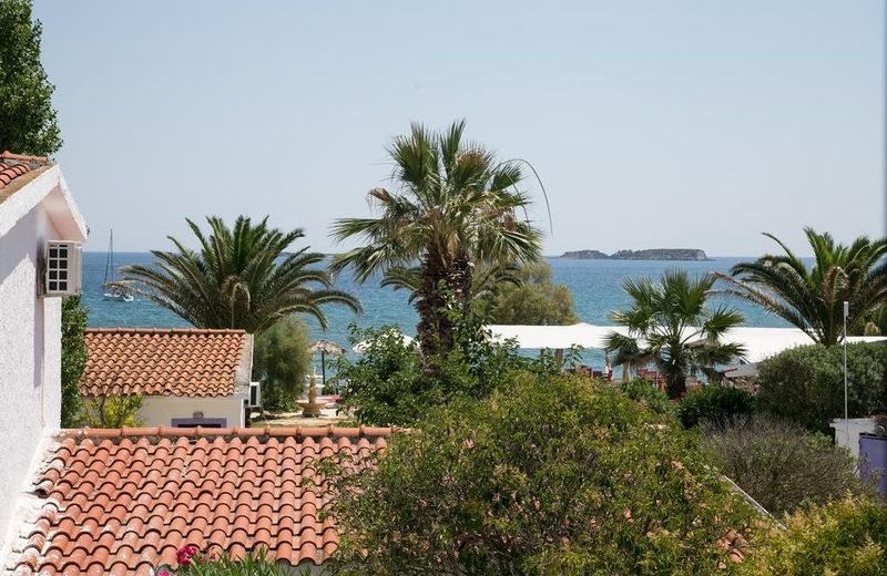 Kefalonia Beach Hotel & Bungalows