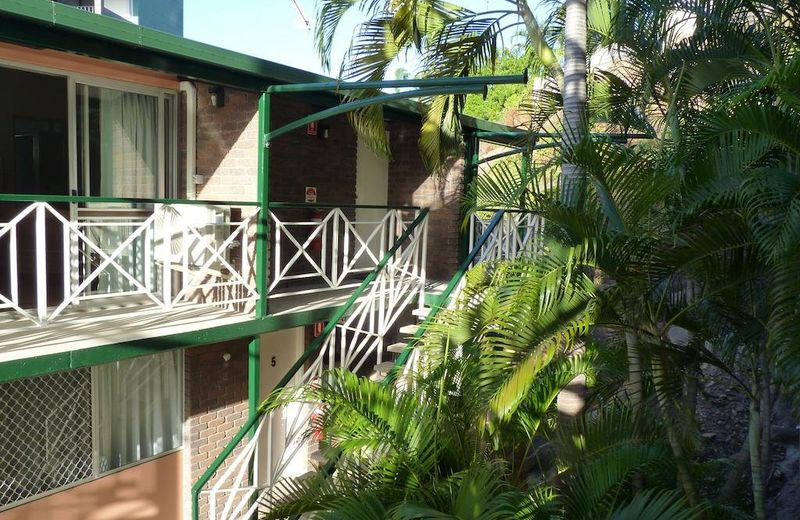 Yongala Lodge by The Strand