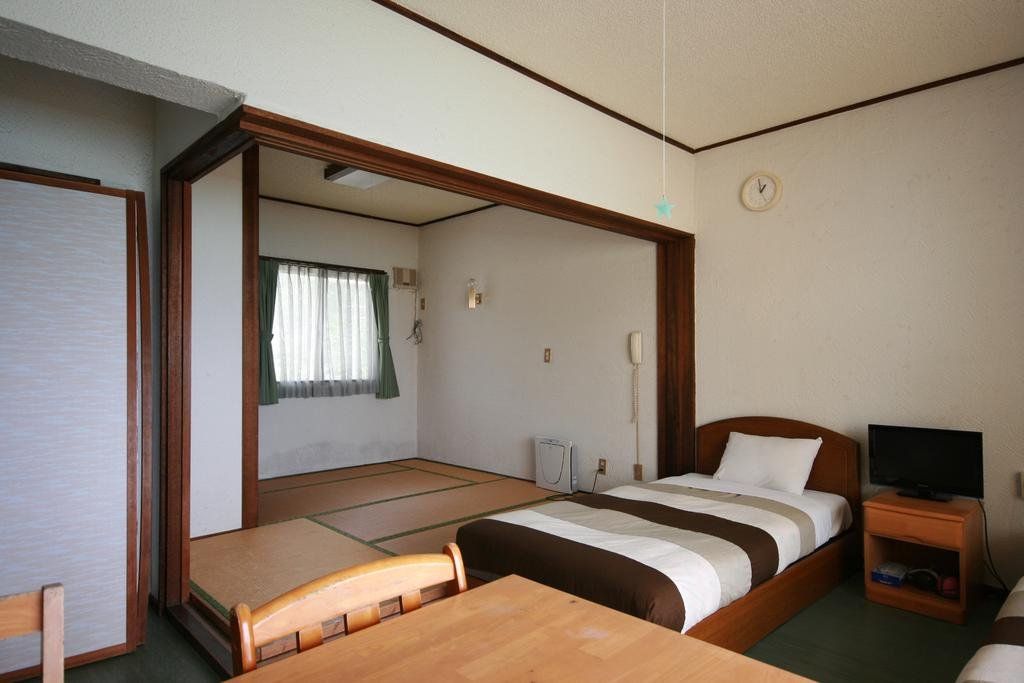 Hotel & Restaurant On the Beach Lue