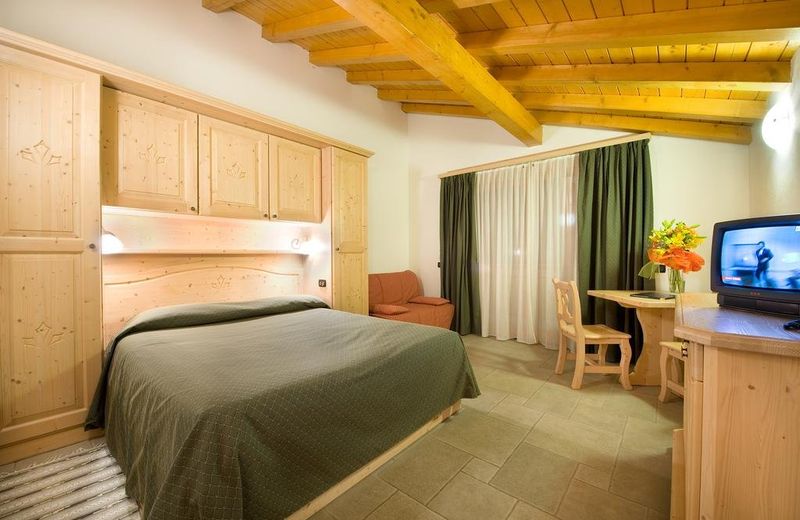 Boscone Suite Hotel