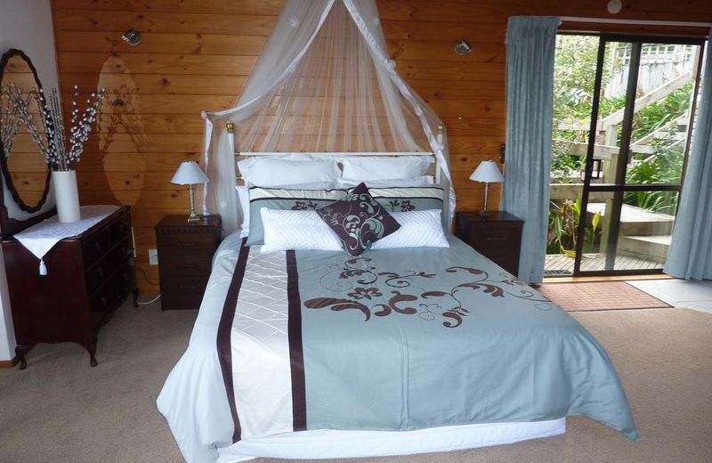 Grafton Cottage & Chalets