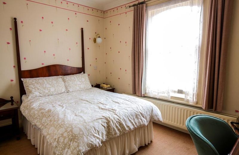 Fernbank Hotel